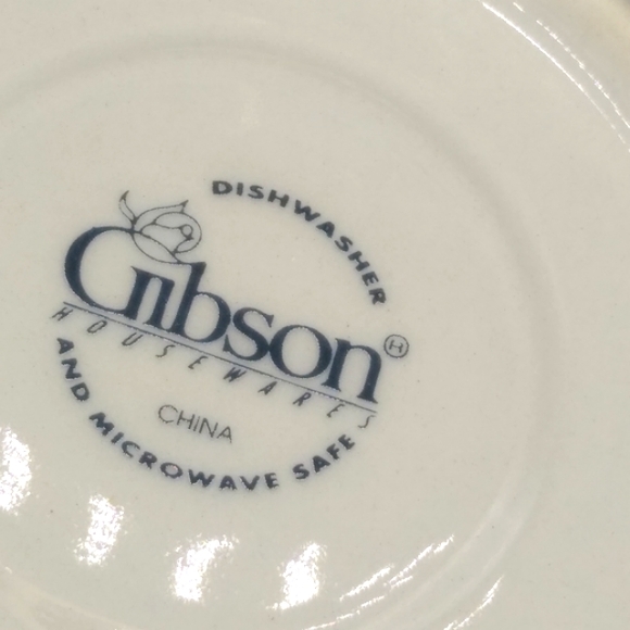 Gibson Housewares 4 Roseland Saucers 6.5" Retired - Picture 11 of 12